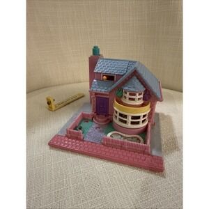 Polly Pocket Pink House with Bay Window Compact (Bluebird, 1993) Light Works